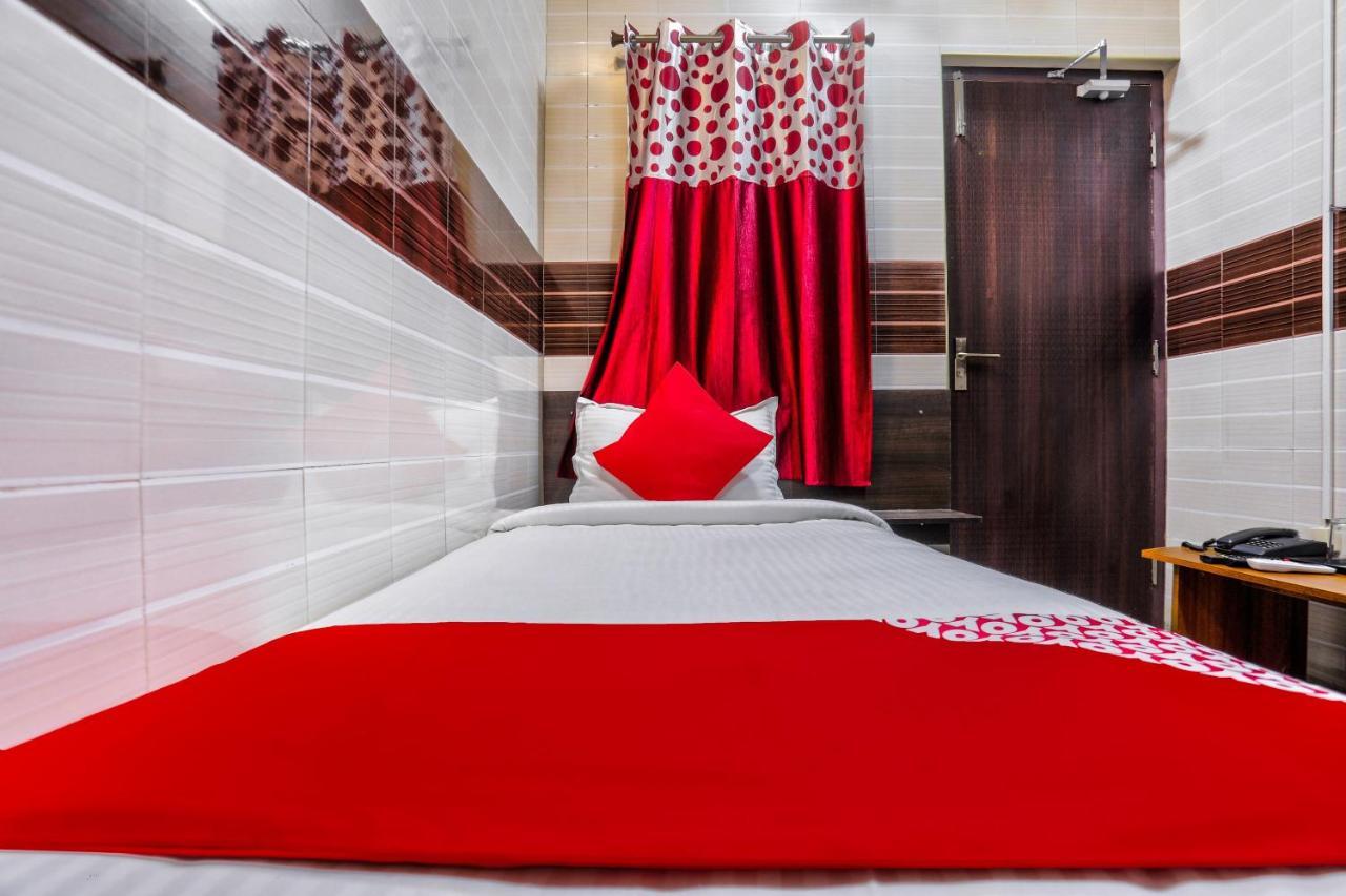Hôtel Flagship 36726 Chellam Residency à Chennai Extérieur photo